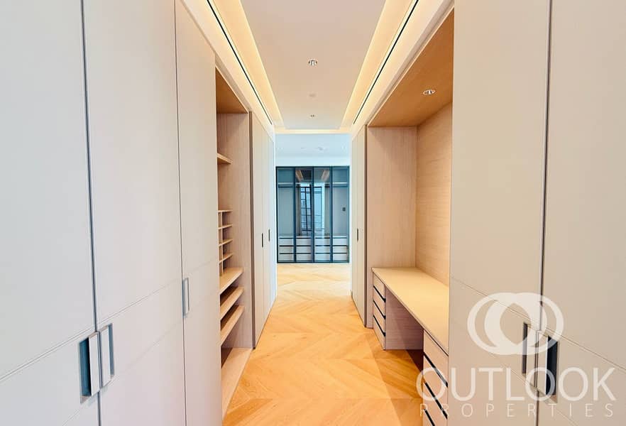 Urgent Sale I Luxury Penthouse I Palm and SZR View - Image 25