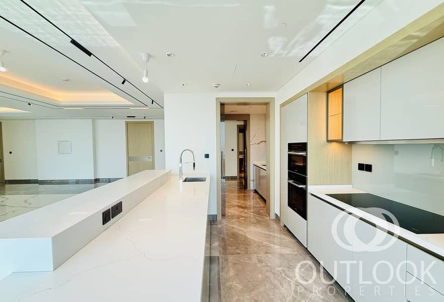 Urgent Sale I Luxury Penthouse I Palm and SZR View - Image 30