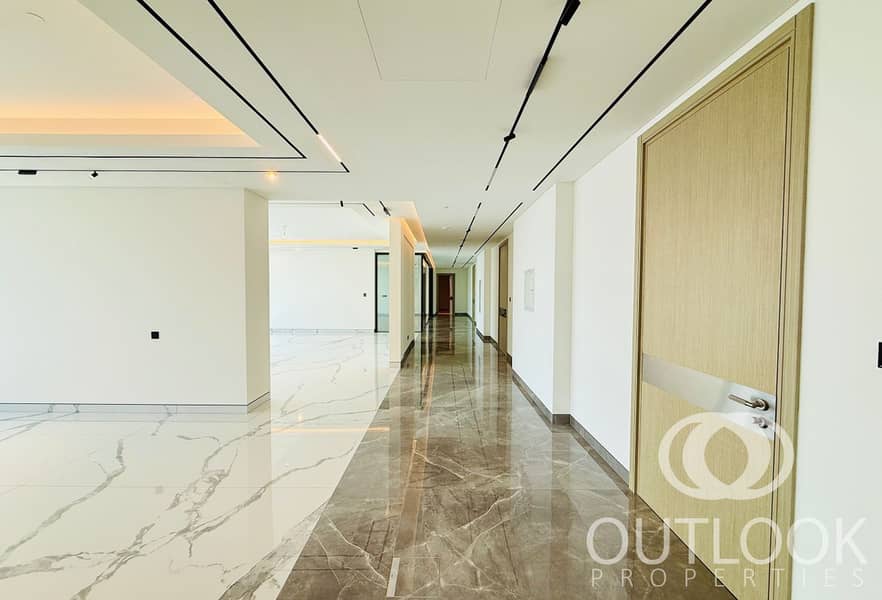 Urgent Sale I Luxury Penthouse I Palm and SZR View - Image 33