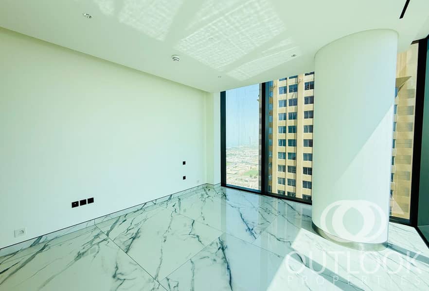 Urgent Sale I Luxury Penthouse I Palm and SZR View - Image 35