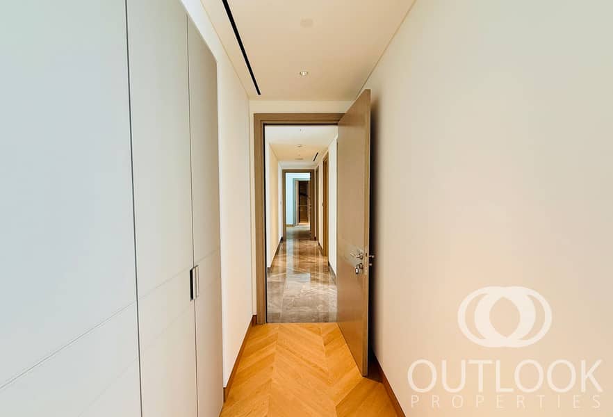 Urgent Sale I Luxury Penthouse I Palm and SZR View - Image 38