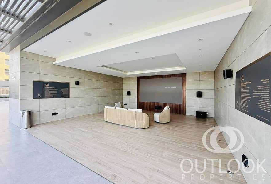 Urgent Sale I Luxury Penthouse I Palm and SZR View - Image 57