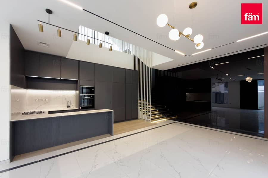 Custom Built | Modernized | Free Hold Corner - Image 9