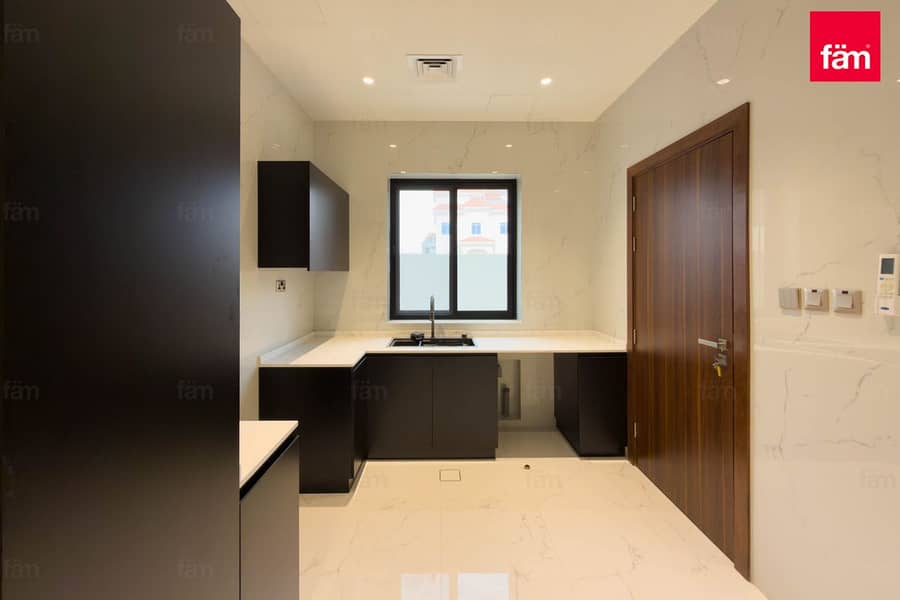 Custom Built | Modernized | Free Hold Corner - Image 19