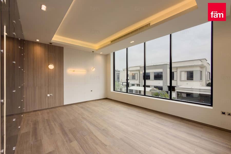 Custom Built | Modernized | Free Hold Corner - Image 27