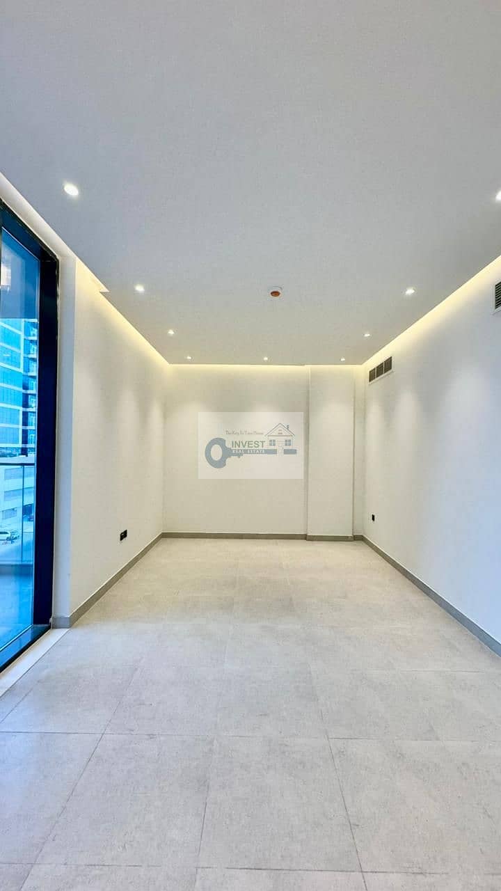 Pay 1% Monthly | Brand New | Excecutive 1BR - Image 2