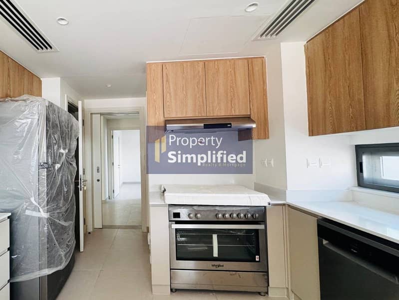 Semi-detached l Genuine Re-sale | | Rooftop Acces - Image 6