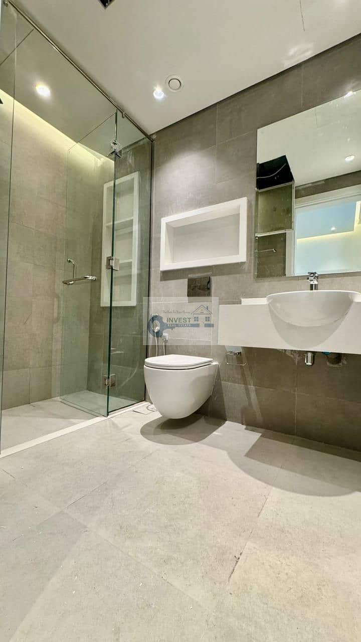 Pay 1% Monthly | Brand New | Excecutive 1BR - Image 11