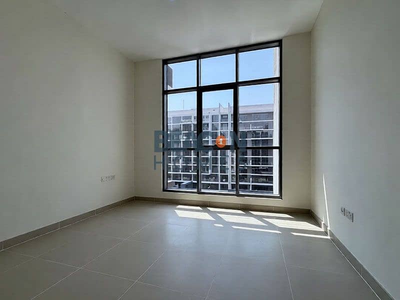 Great Location | Brand New | Vacant | 2 Bed Apt - Image 6