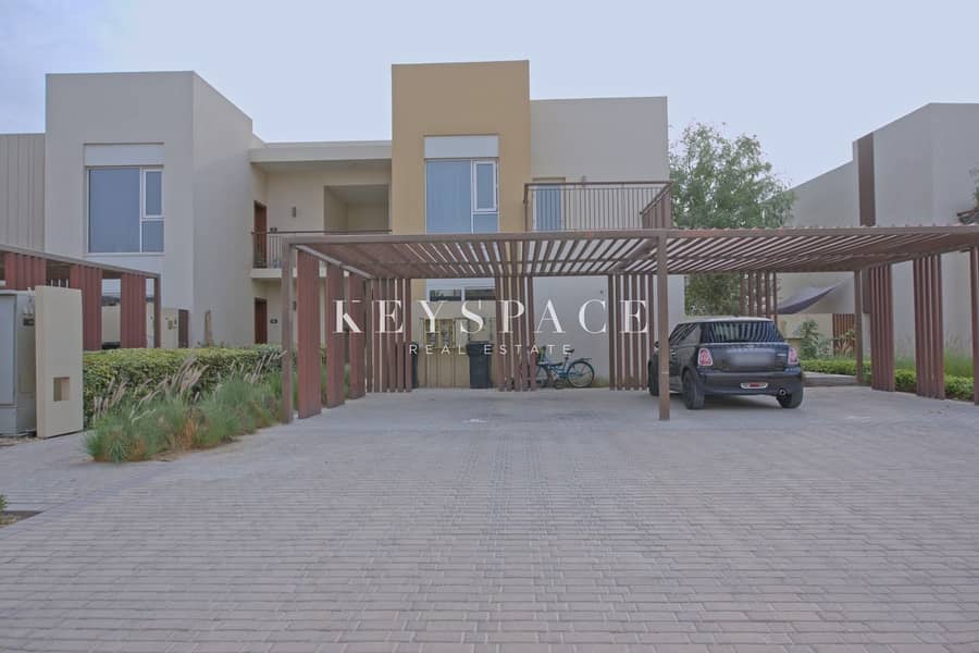 ELEGANT 3BR STACKED HOUSE l GROUND FLOOR UNIT l NEAR TO PARK
