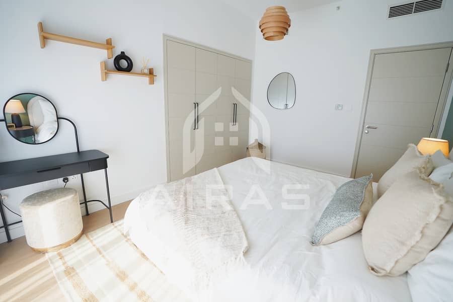 Modern 1BHK Apartment at South Ridge, Downtown