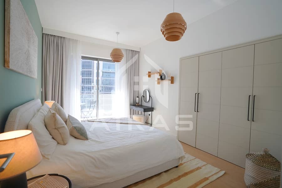 Modern 1BHK Apartment at South Ridge, Downtown