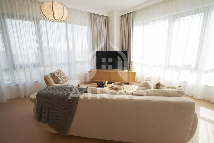 Modern 1BHK Apartment at South Ridge, Downtown - Image 7