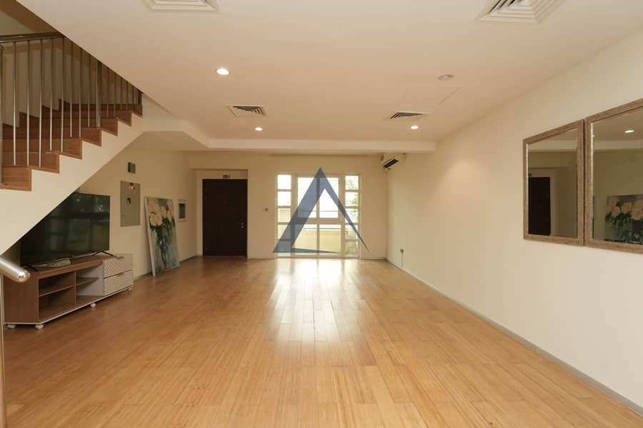 Spacious 4BR + Maid | Vacant | Prime Location - Image 22