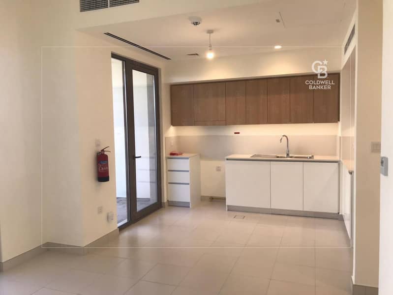 Brand New | Single Row | Pool & Community View - Image 15