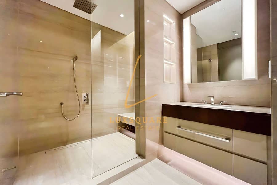 MULTIPLE OPTIONS | FULL BURJ AND FOUNTAIN VIEW - Image 14