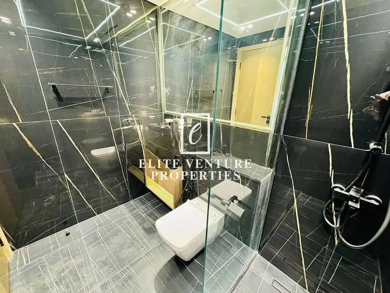 VACANT | READY TO MOVE IN | GREAT INVESTMENT | FULLY FURNISHED - Image 10