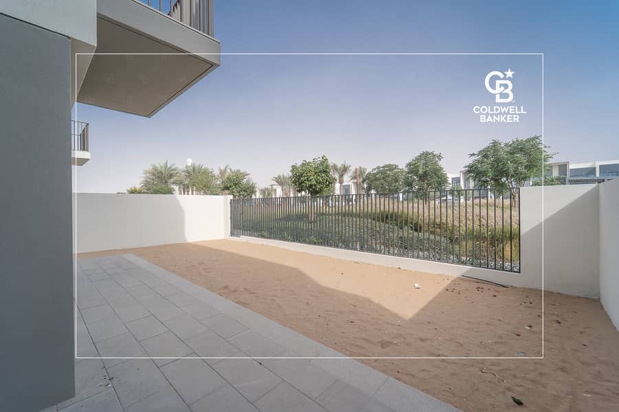 Near Yoga Deck | Single Row | Corner Unit - Image 14