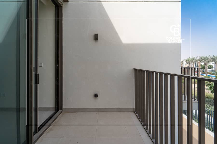 Near Yoga Deck | Single Row | Corner Unit - Image 21