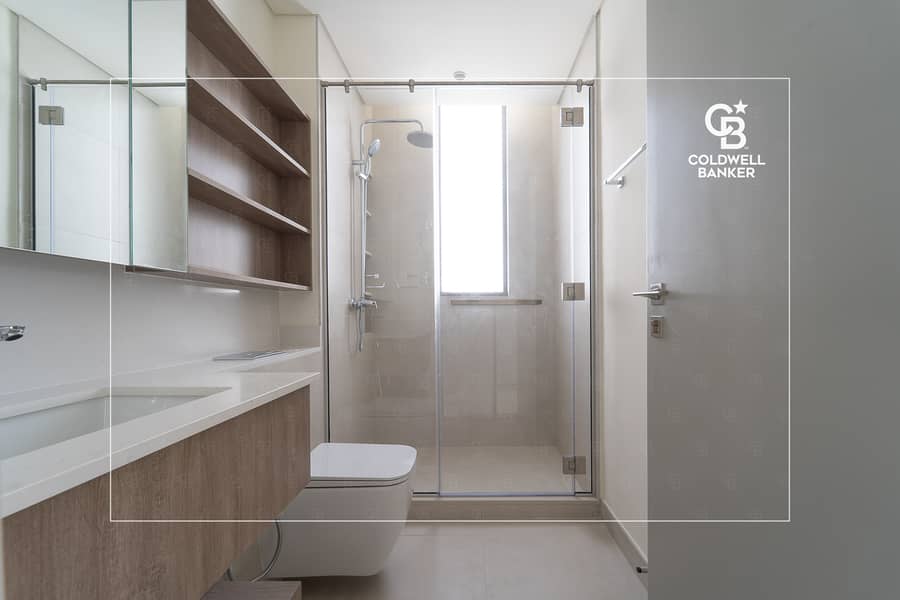 Near Yoga Deck | Single Row | Corner Unit - Image 25