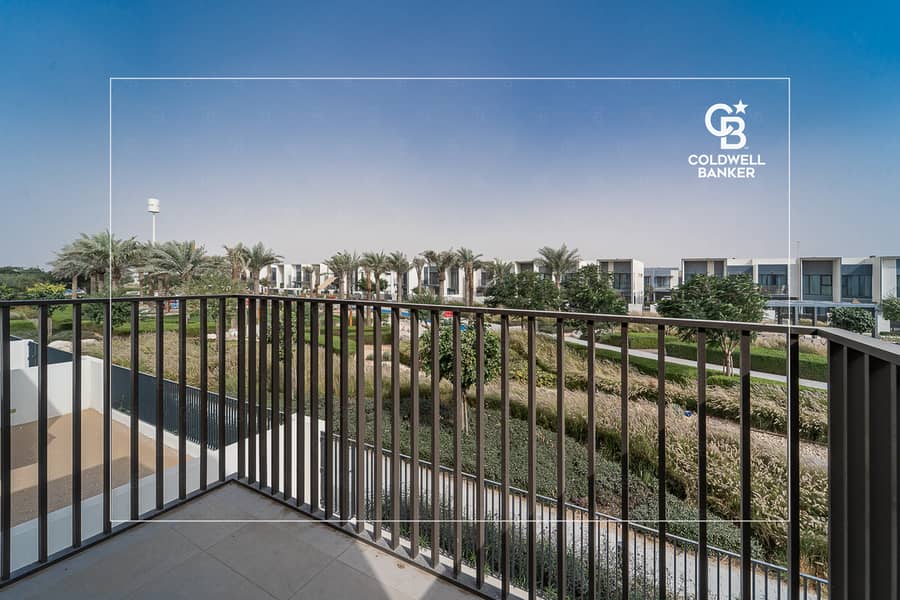 Near Yoga Deck | Single Row | Corner Unit - Image 26