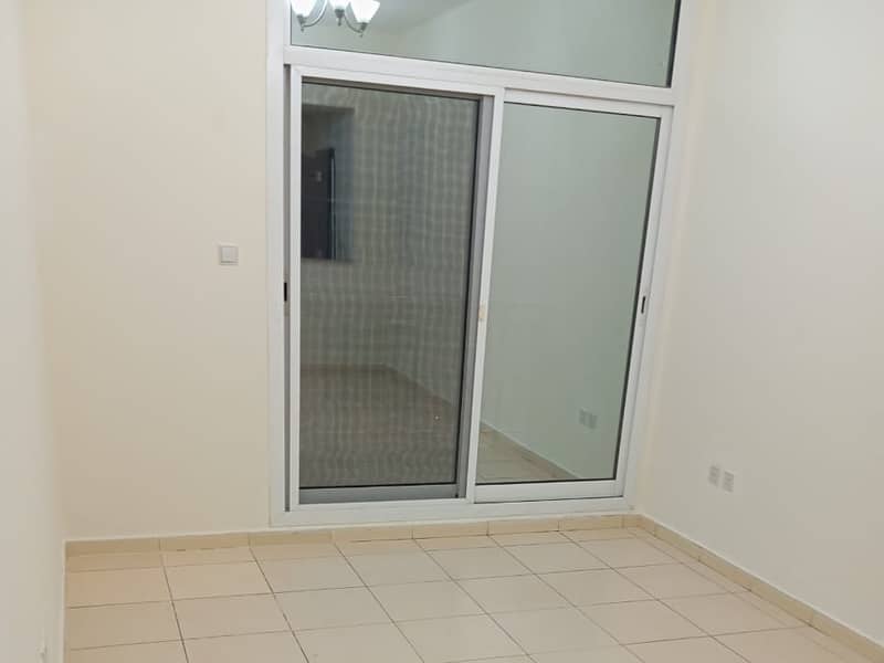 Spacious Layout | Amazing Apartment | Ready to Move in - Image 11