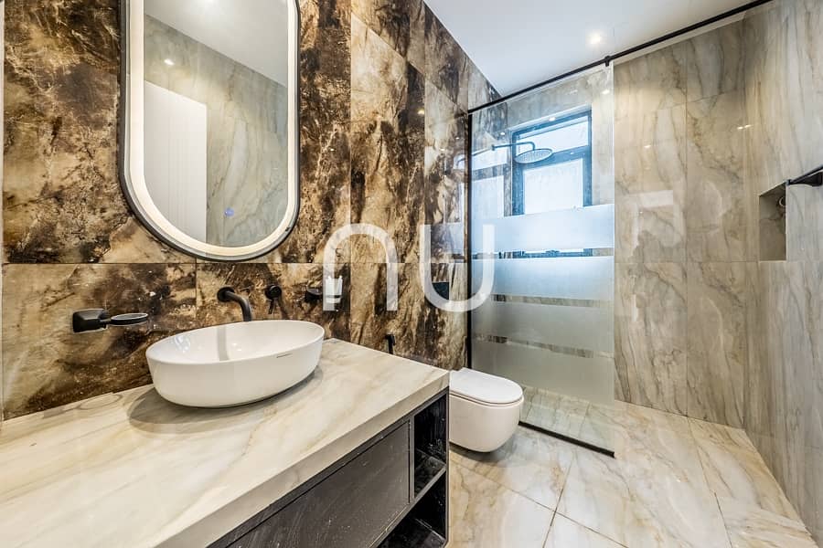 Area Specialist | Custom Built 6BR Villa | Modern - Image 14