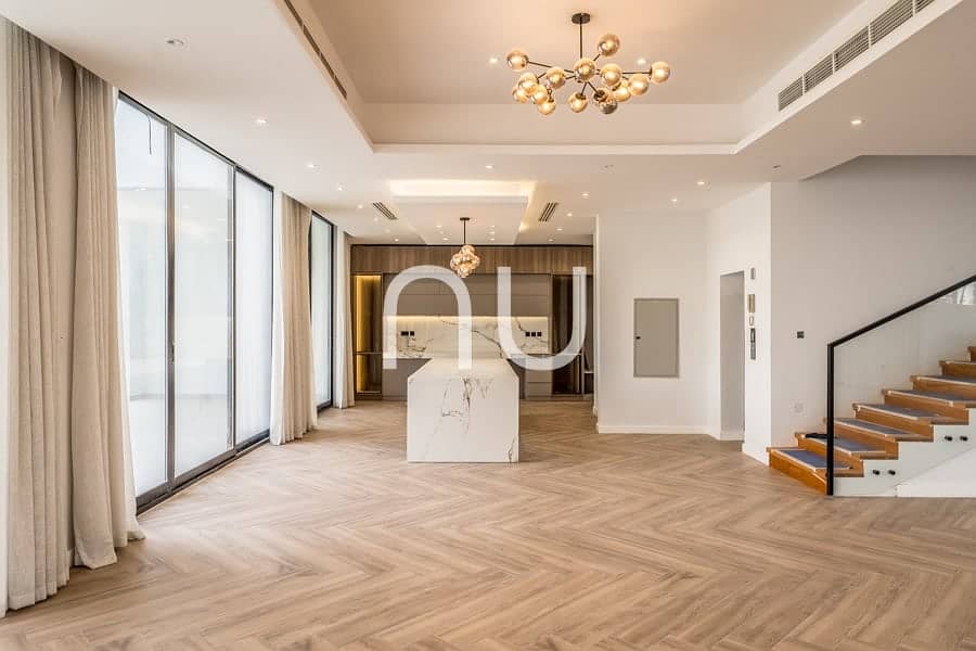 Area Specialist | Custom Built 6BR Villa | Modern - Image 22