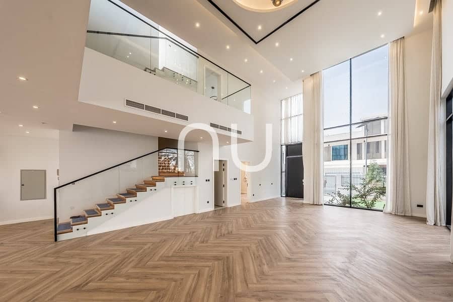 Area Specialist | Custom Built 6BR Villa | Modern - Image 23