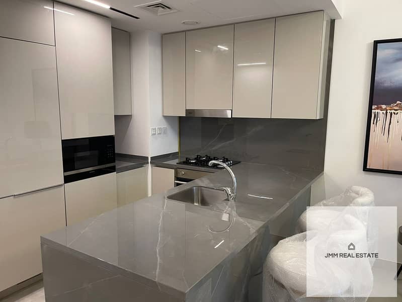 BRAND NEW| BURJKHALIFA VIEW| VACANT - Image 8