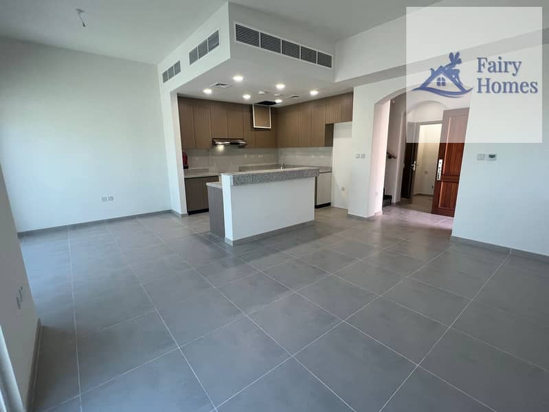 Corner Unit | 3Bedroom | Ready to move - Image 8