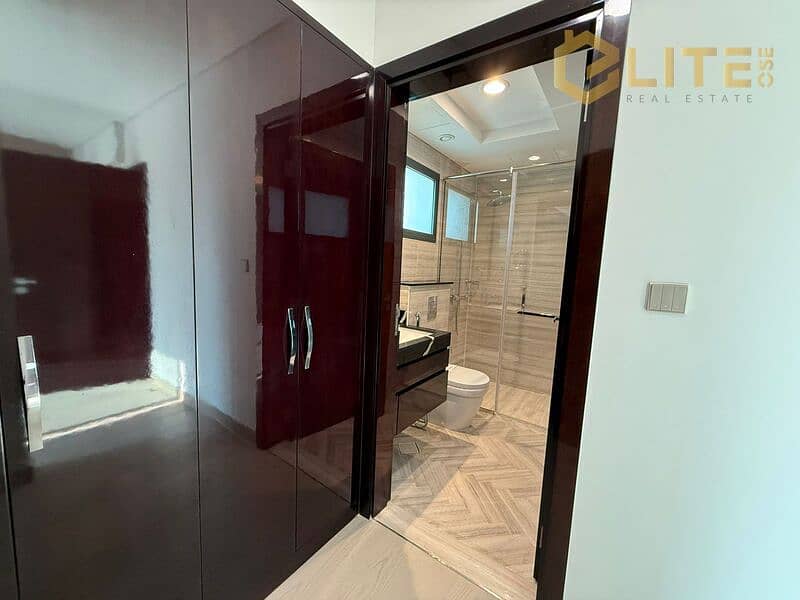 LUXURY VILLA | PREMIUM LIVING | SPACIOUS LAYOUT - Image 21