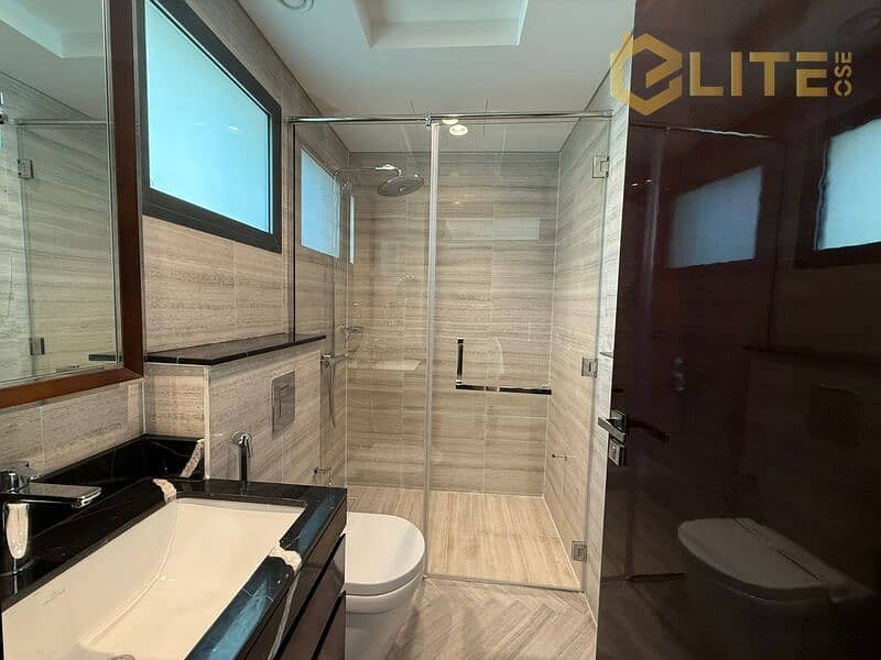 LUXURY VILLA | PREMIUM LIVING | SPACIOUS LAYOUT - Image 22