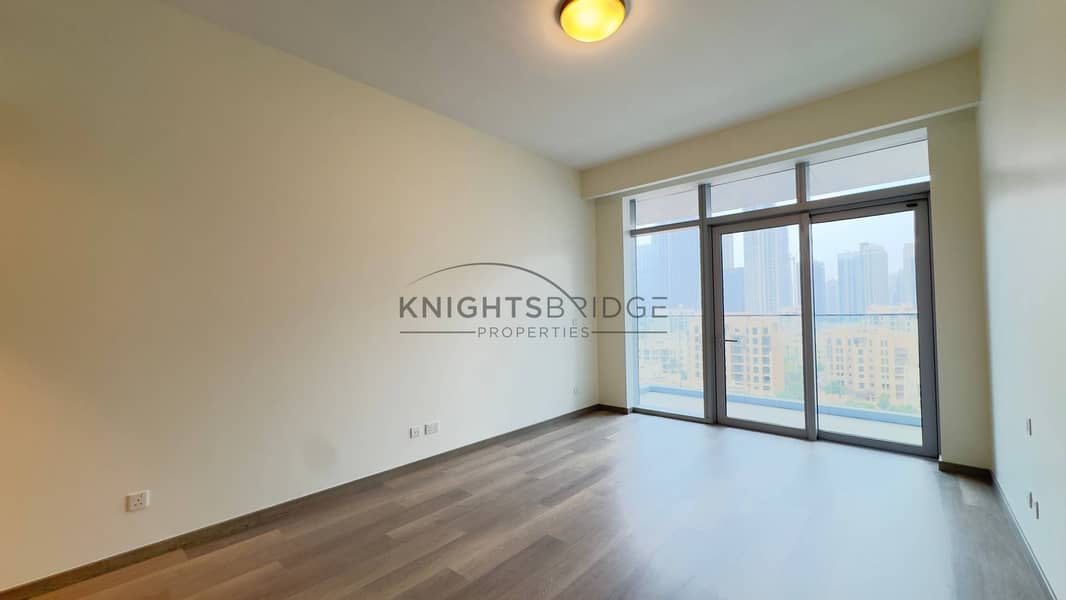 Spectacular Burj View | Spacious 2 B/R | Exclusive - Image 9