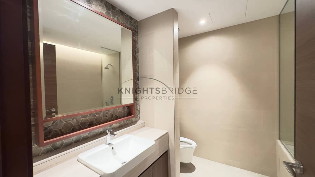 Spectacular Burj View | Spacious 2 B/R | Exclusive - Image 17