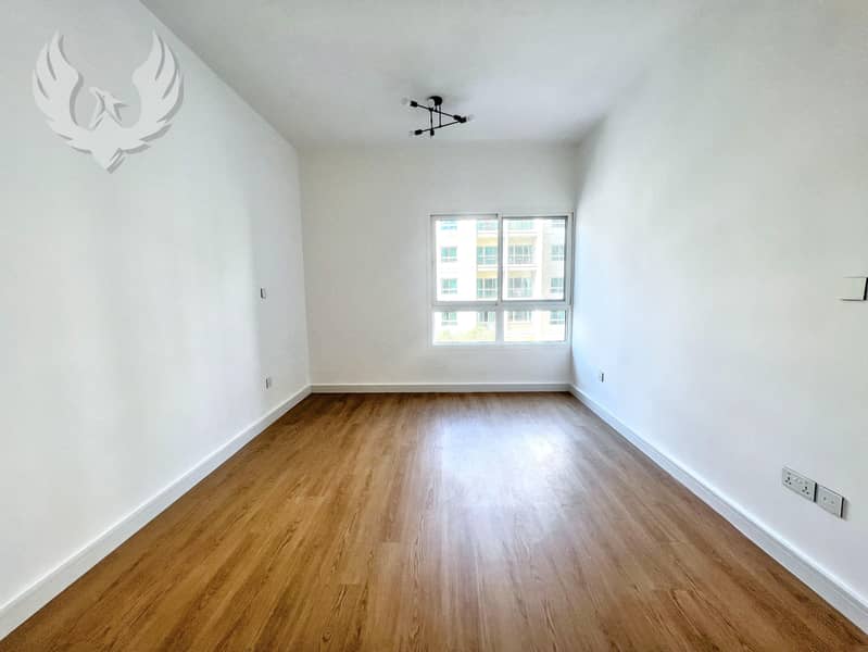 Ready to Move-In | Upgraded | Bright | Exclusive