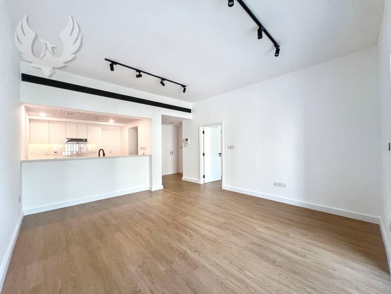 Ready to Move-In | Upgraded | Bright | Exclusive - Image 7