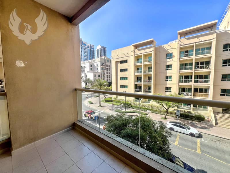 Ready to Move-In | Upgraded | Bright | Exclusive - Image 10