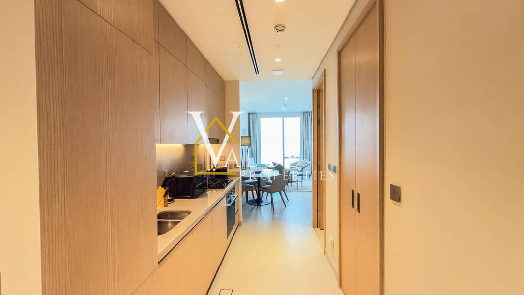 Urban Elegance | Downtown Luxury | Iconic Living - Image 10