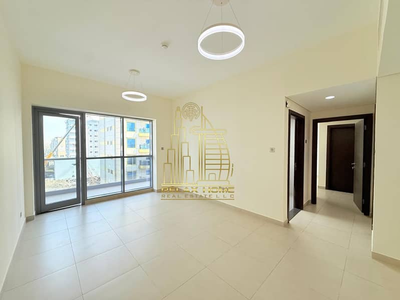 Spacious 2BHK | Amazing Layout | Gym & Pool | Book Now