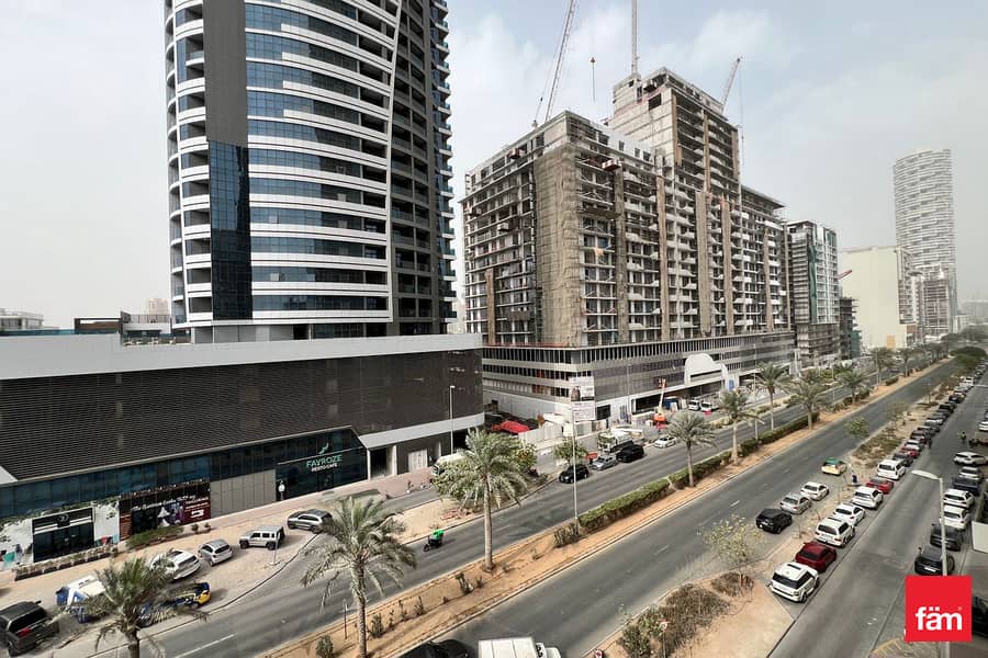 FURNISHED | HIGH FLOOR | AMAZING AMENITIES