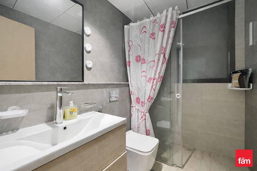 FURNISHED | HIGH FLOOR | AMAZING AMENITIES