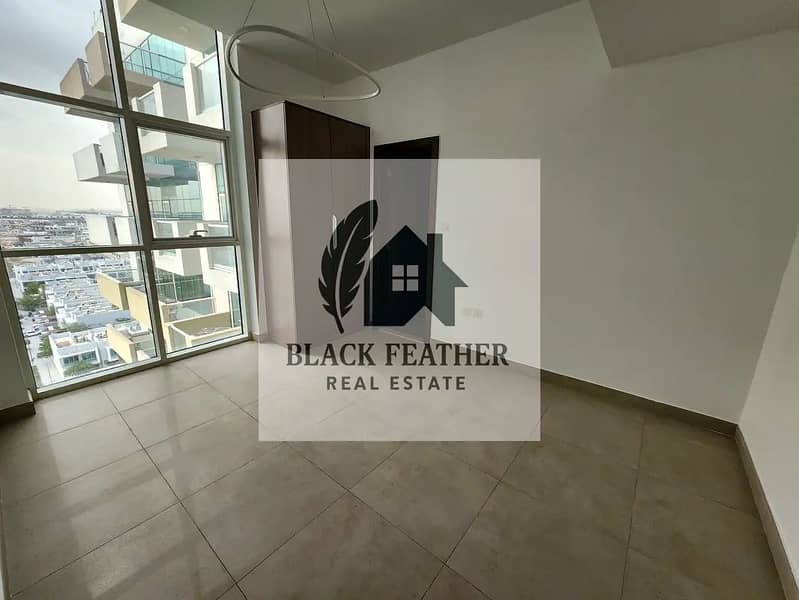 1 BHK/ CHILLER FREE/ POOL VIEW/ READY TO MOVE IN