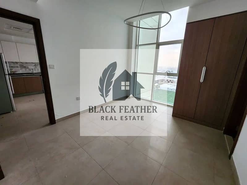 1 BHK/ CHILLER FREE/ POOL VIEW/ READY TO MOVE IN