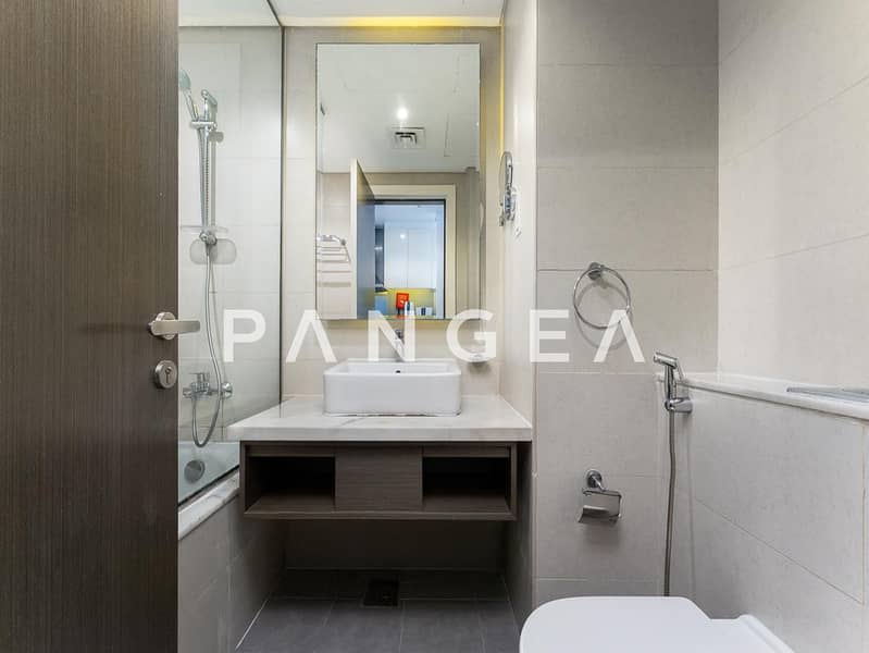 Full Canal and Pool View | Fully Furnished - Image 9