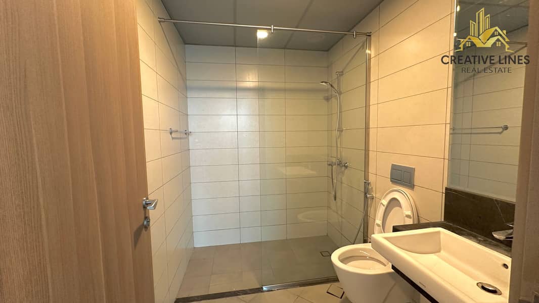 SPACIOUS MODREN LAYOUT YEARLY LEASE - Image 10