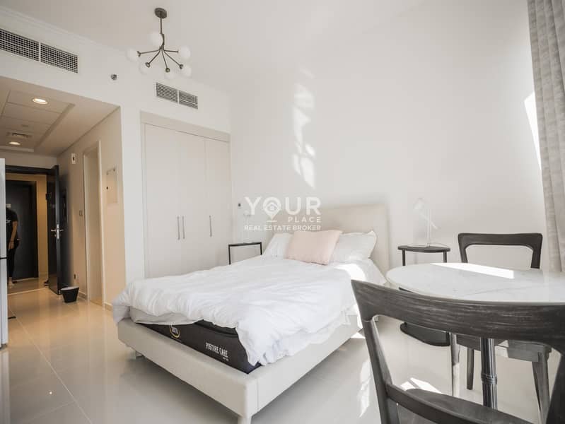 Tenanted / High Floor / Good Investment!