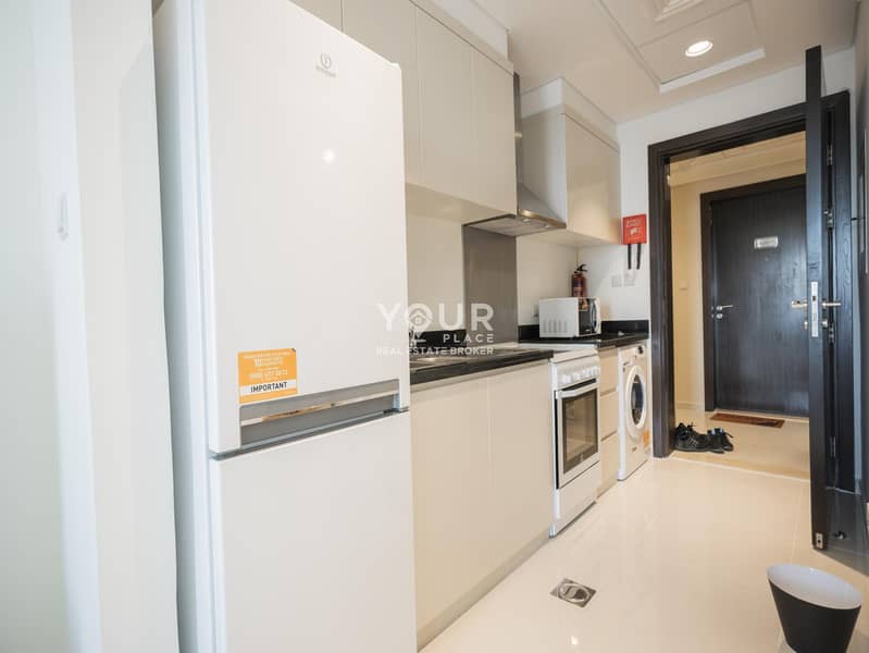 Tenanted / High Floor / Good Investment!