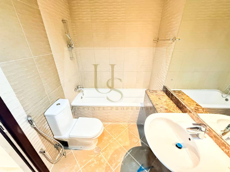 SPACIOUS LAYOUT | FAMILY ONLY | PRIME LOCATION - Image 12