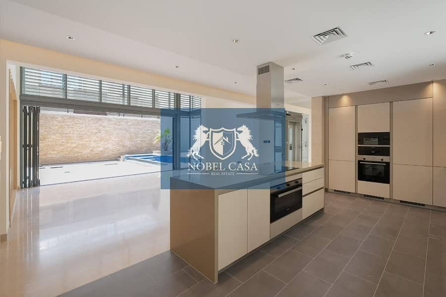 Ultra-Luxury 5BR Villa | Exclusive | Prime Location - Image 7